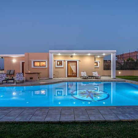 Nikola'S Villa Stalos Chania 외부 사진