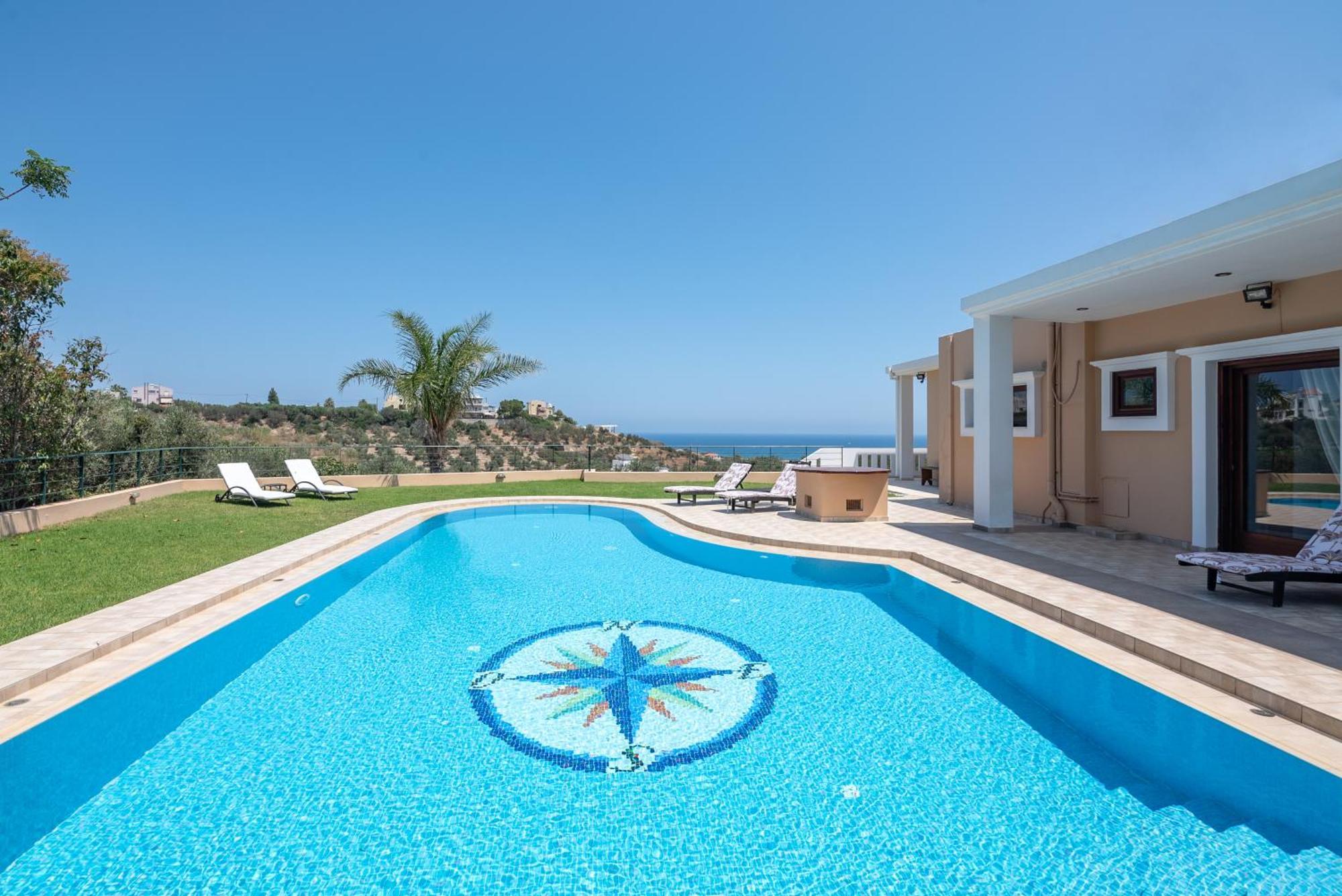 Nikola'S Villa Stalos Chania 외부 사진